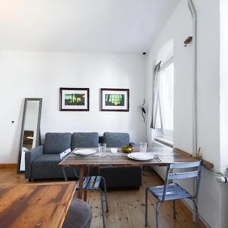 Apartment Margarethe-selenka-strasse *