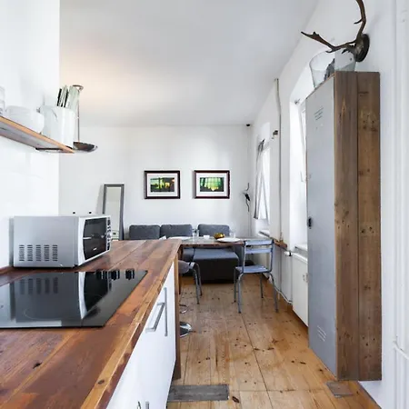 Apartment Margarethe-selenka-strasse *